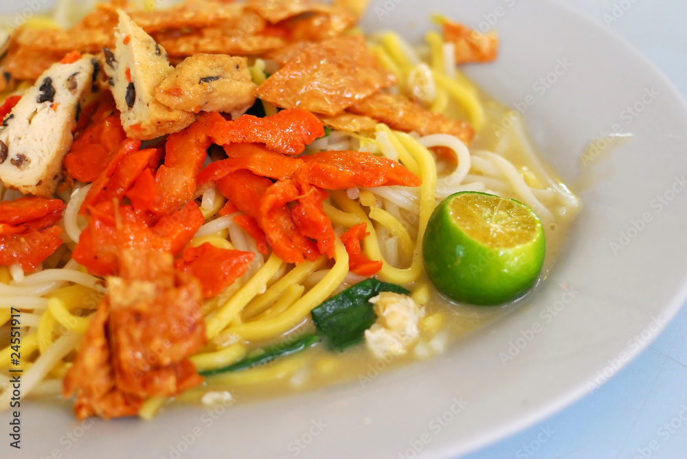 Singapore fried noodles