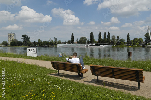 rives du rhin à strasbourg photo