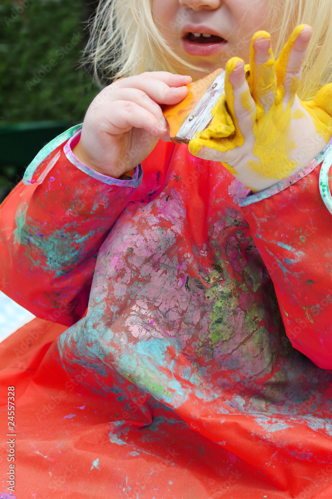 Fototapeta premium child painting hands