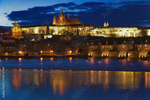 Night view on Prague Castle