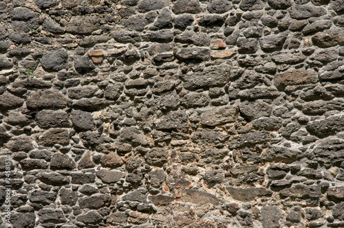 Mur kamienny