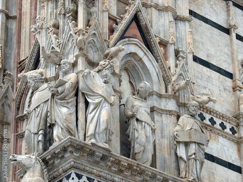 Architectural details of Duomo facade - Siena,Tuscany