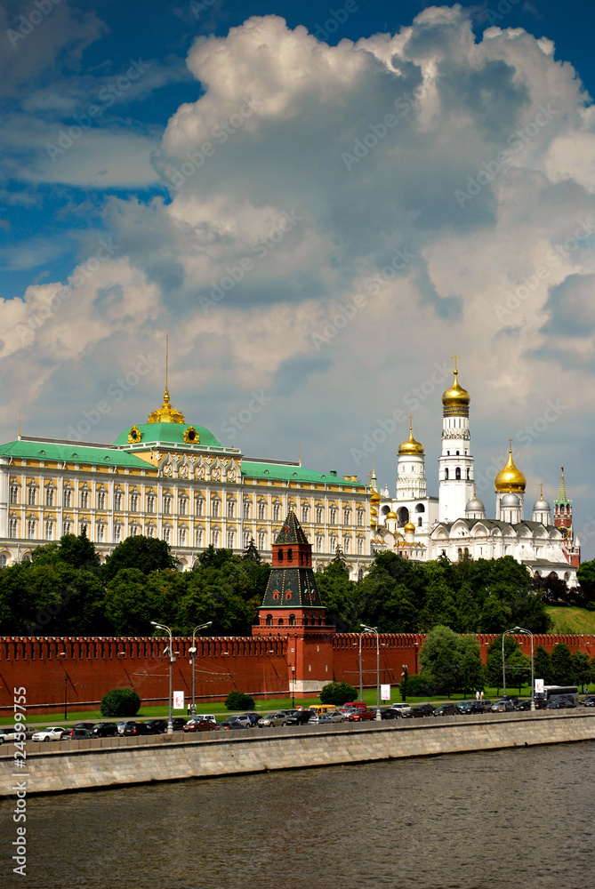 Le Kremlin et la Moskova