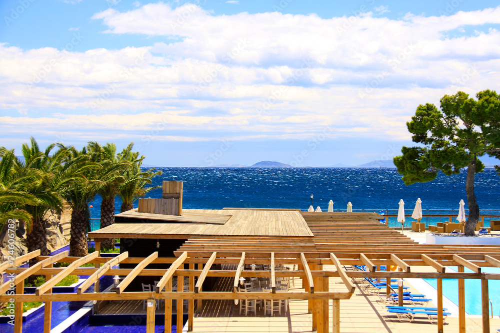 Fototapeta premium tropical swimming pool near the beach