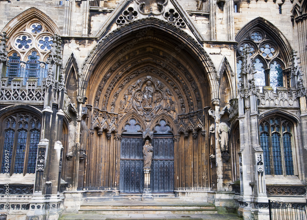 Licoln cathedral door