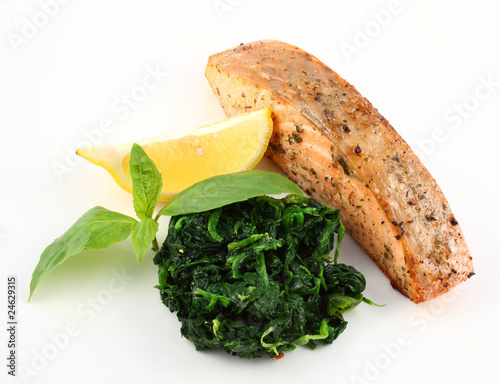 Grilled salmon and vegetables