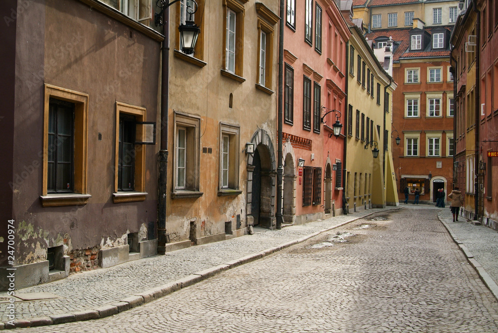 Obraz premium Kamienica na Starym Mieście w Warszawie