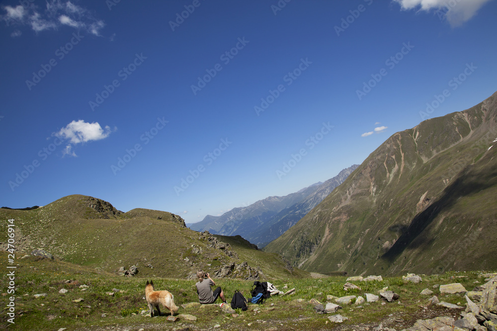 Rast in der Fallungscharte auf 2600 m - Südtirol, Italien