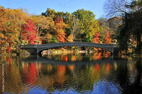 Autumn in the Central Park. © Touch