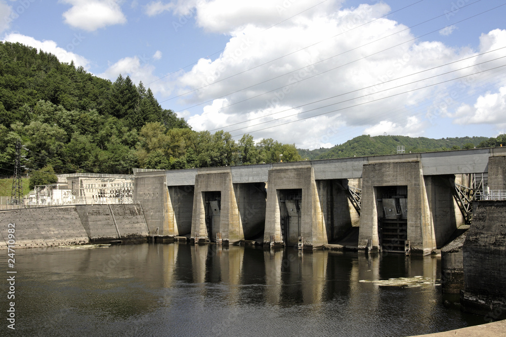 Barrage Hydroélectrique EDF du Sablier