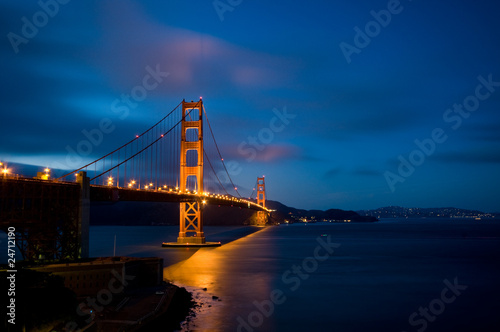 san francisco golden gate bridge at night
