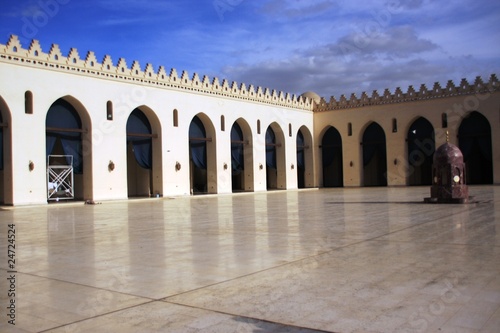 El Hakim Mosque
