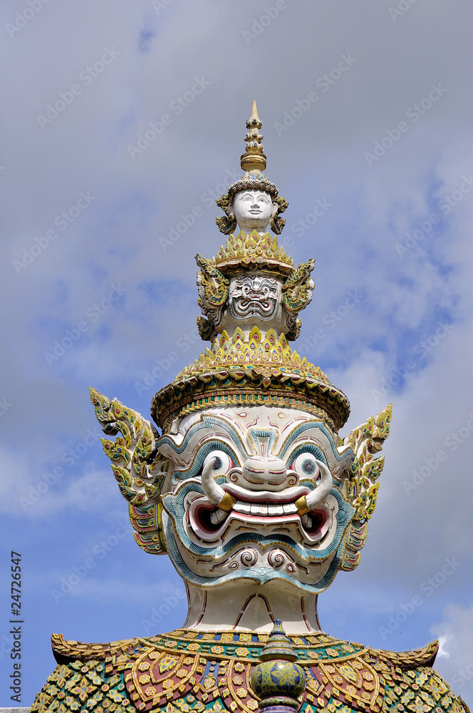 Fototapeta premium Giant Statue