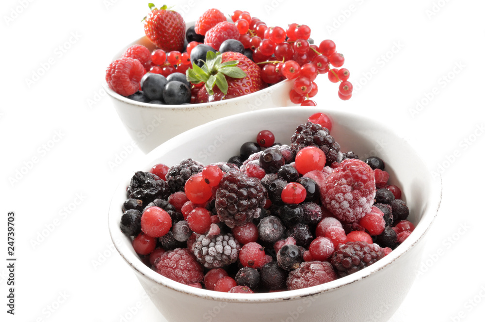 Gefrorene Beeren und frische Beeren Gefrorene Beeren und frische Beeren