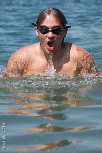 Canvas Print emerge Swimmer