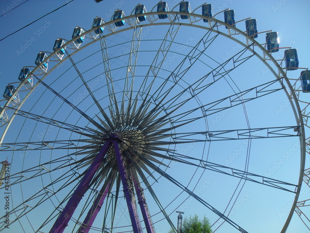 Riesenrad auf Kirmes Riesenrad auf Kirmes