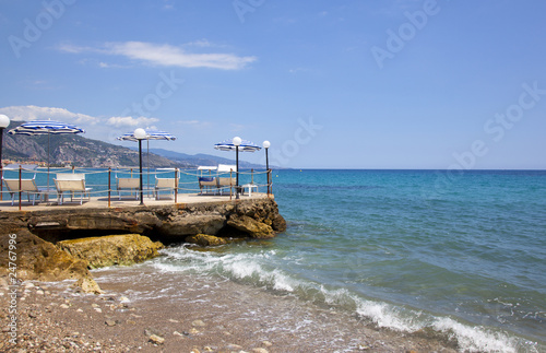 a terrace on the coast with blue sky © Rob Bouwman