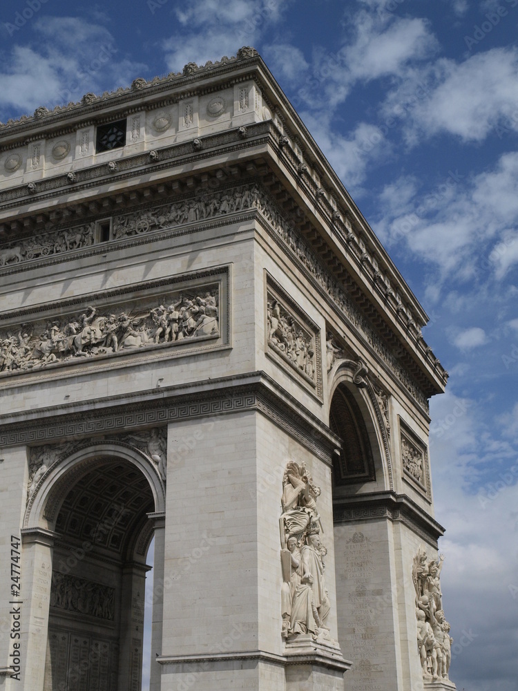 Arco del triunfo en Paris (Francia)