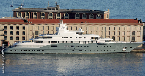Photos sunset yacht
