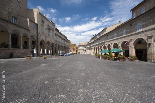 Fermo - Piazza del Popolo photo