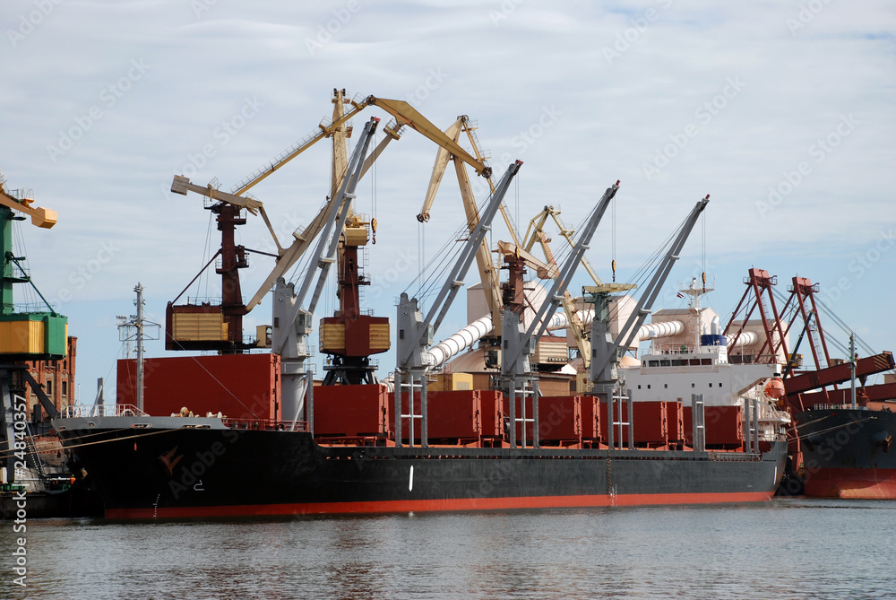 Fototapeta premium Container ship