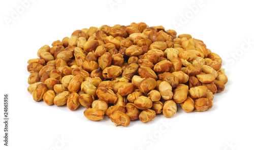 Roasted soy nuts