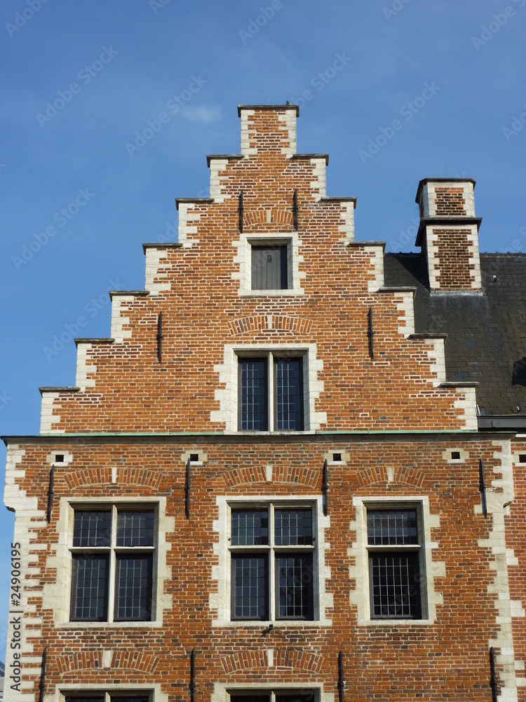 Renaissance Flemish architecture in Brussels