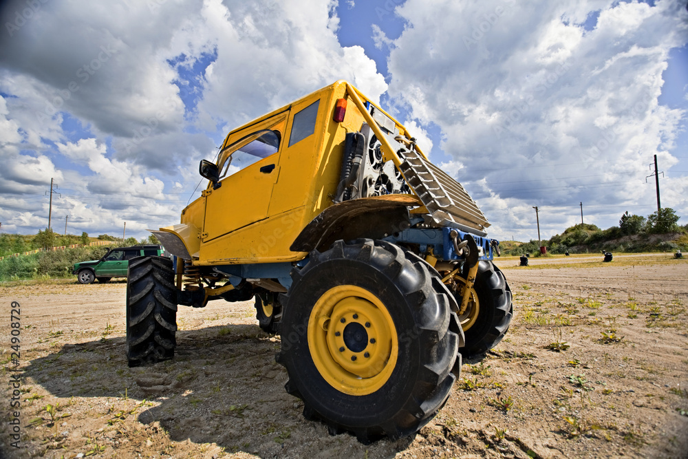 Obraz premium Monster truck before competition