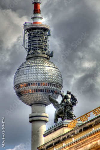 berliner fernsehturm hdr