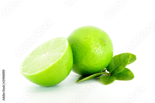 lime and cut lime with leaves