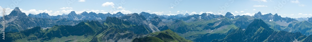 Berge - Alpen - Allgäu - Blick vom Nebelhorn