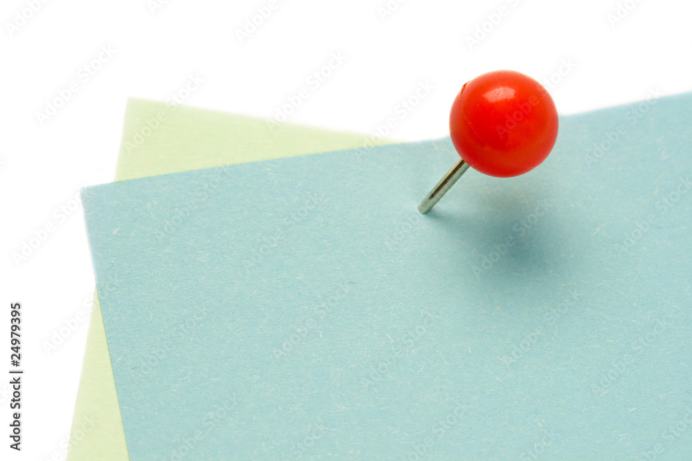 Note pad reminder with clipping path isolated on white Note pad reminder with clipping path isolated on white