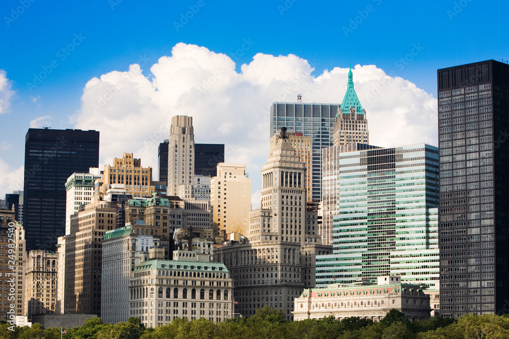 Skyline von New York City  mit Hochhäusern