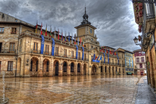 Plaza del ayuntamiento de Oviedo.