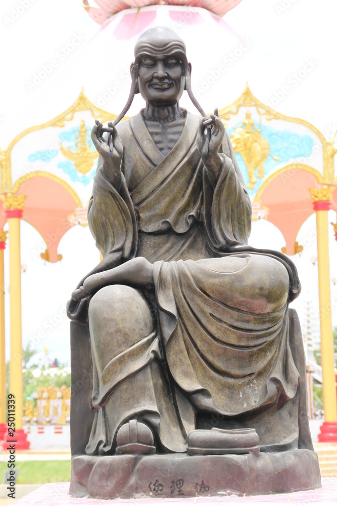 Fototapeta premium Chinese Statue, Buddha Park, Korat