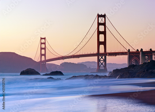 San Francisco's Golden Gate Bridge at Dusk #25052576