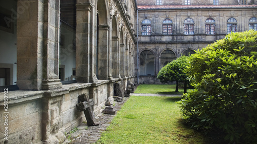 Detalle patio de Museo  en Santiago de Compostela