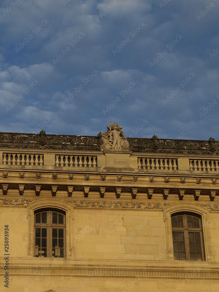 Fototapeta premium Museo del Louvre en Paris