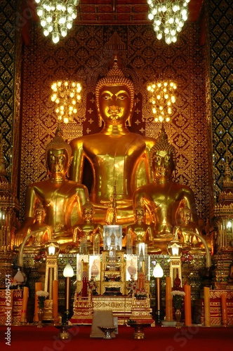 Buddha group in Northern of Thailand