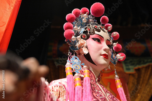 cantonese opera dummy