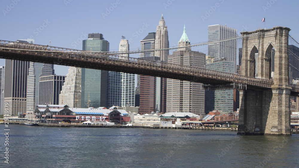 Brooklyn Bridge to Manhattan