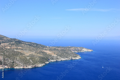 Overview on Zakynthos island © Netfalls