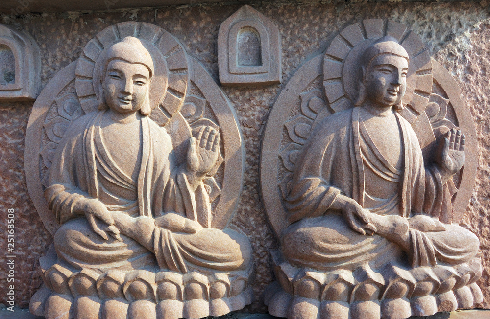 Obraz premium Stone Buddha Statue