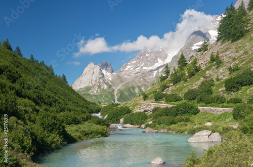 Dora stream - Dora in Val Veny