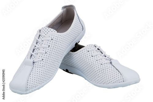 Women's sports shoes