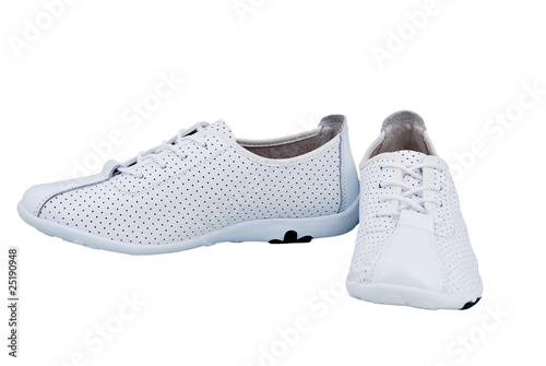 Women's sports shoes