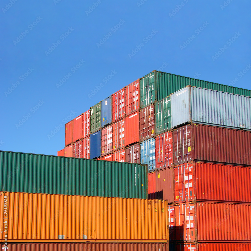 Containers sur les docks