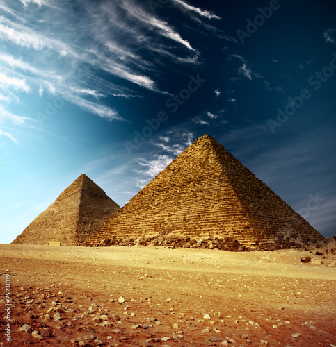 Pyramids #25230119