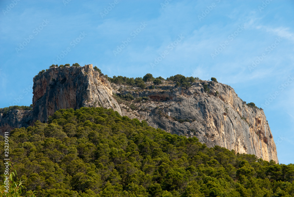 Roca Castillo de Alaro
