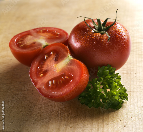 2 Tomaten photo